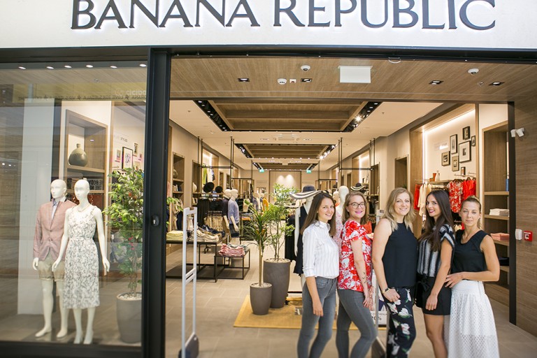 banana-republic-split-45